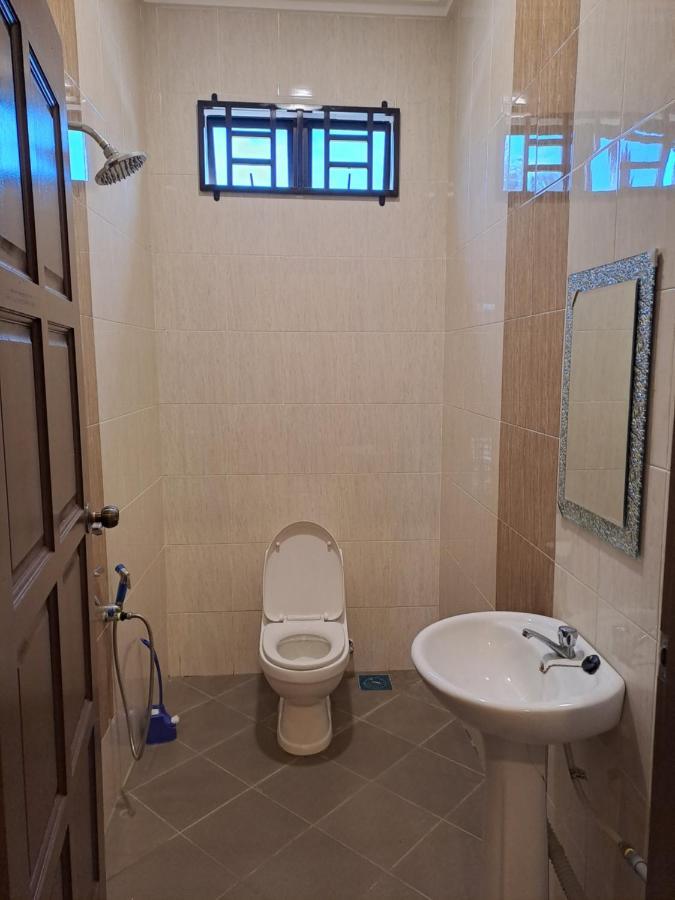 Zn Homestay Gong Badak Kampong Pengkalan Maras Ngoại thất bức ảnh